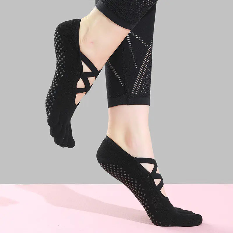 Women's Non-Slip Yoga Socks in Simple Style